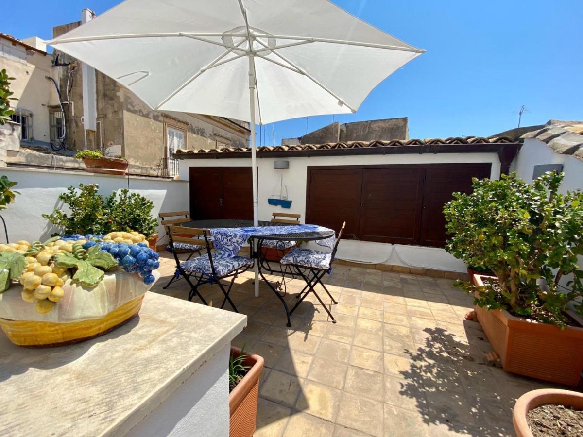 הוילה סירקוזה Residenza Eos מראה חיצוני תמונה