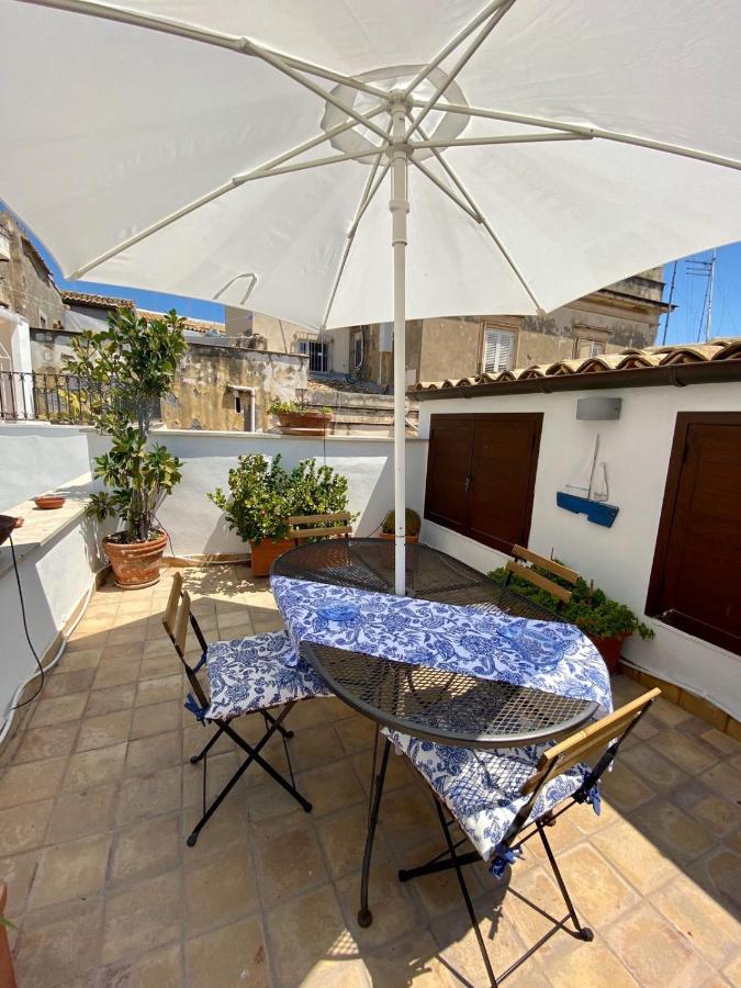 הוילה סירקוזה Residenza Eos מראה חיצוני תמונה